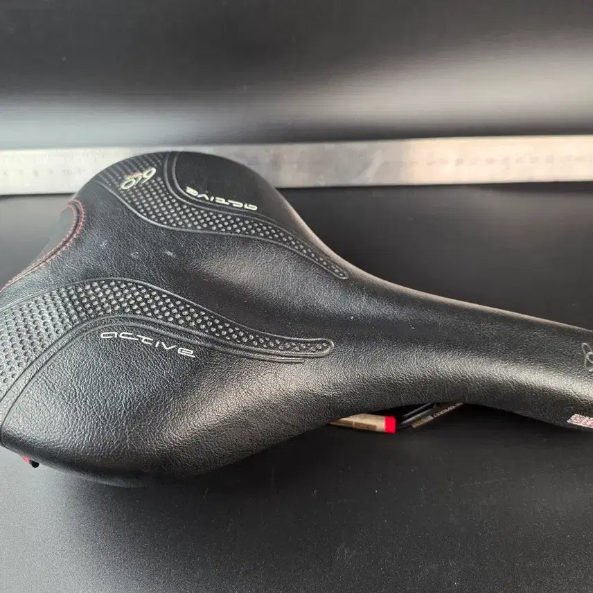 [BUNJANG] SQlab 610 Active 17cm Ergonomic Bicycle Saddle / SQlab 610 Active 17cm 인체공학 자전거 안장 판매
