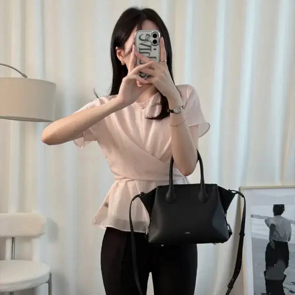 [BUNJANG] Le Souer Firming Strap Short Sleeve Blouse - Pink / 르쇼어 퍼밍 스트랩 반팔 블라우스 핑크 1회 착용