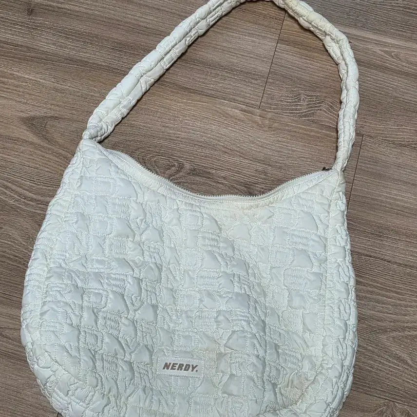 [BUNJANG] Nerdy Quilting Bag / 널디 퀄팅백 가방