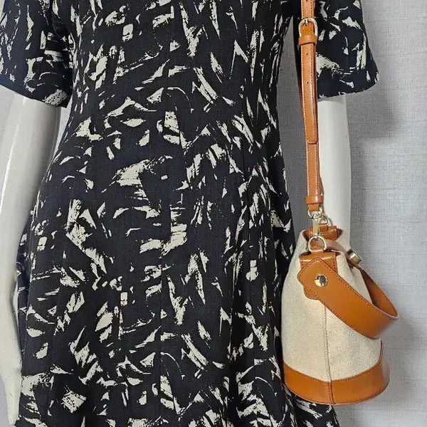 [BUNJANG] Mojo.s.phine Jacquard Lined Dress / Mojo.s.phine 자크 안감 스타일 좋은 원피스..85-91-164