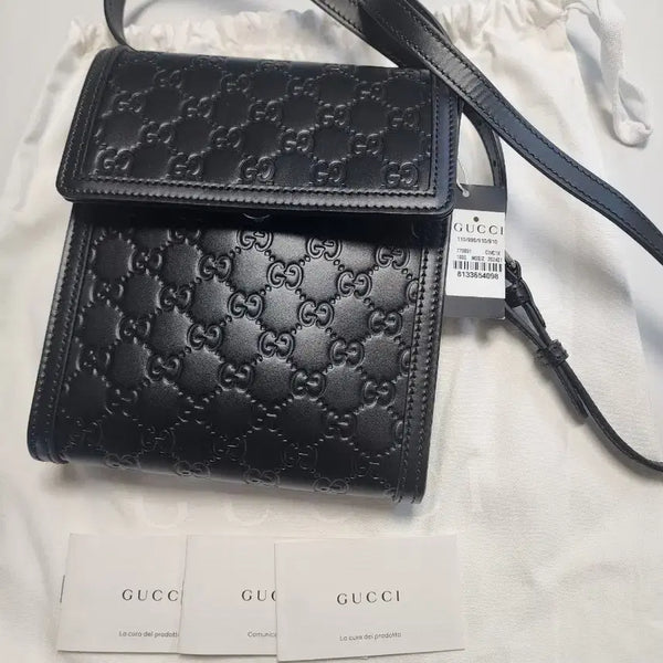 [BUNJANG] Gucci GG Embossed Leather Crossbody Bag Black / 구찌 GG 엠보 레더 크로스백 블랙(새제품,구찌코리아 정품)