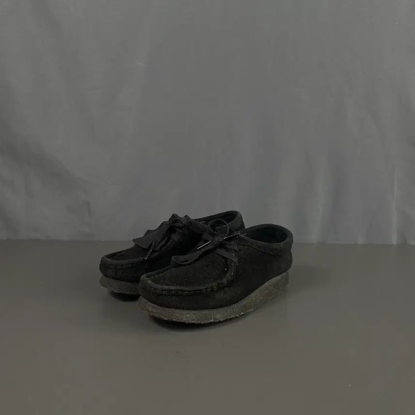 [BUNJANG] Clarks Wallabee Black Suede Shoes (235) / [235] 클락스 왈라비 블랙 스웨이드