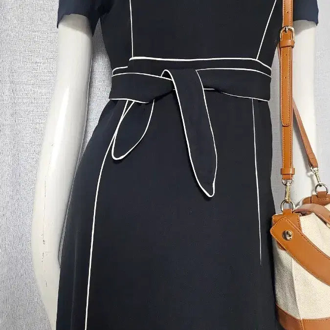 [BUNJANG] Soup Black and White Zipper Lined Dress / soup 검정 흰 자크 안감 원피스..스몰님..