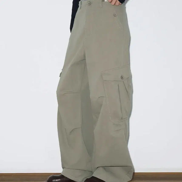 [BUNJANG] Helene Paris Logo Needle Parachute Pants Khaki Beige / 헬레네 파리스 로고 니들 파라슈트 팬츠 [카키 베이 지]