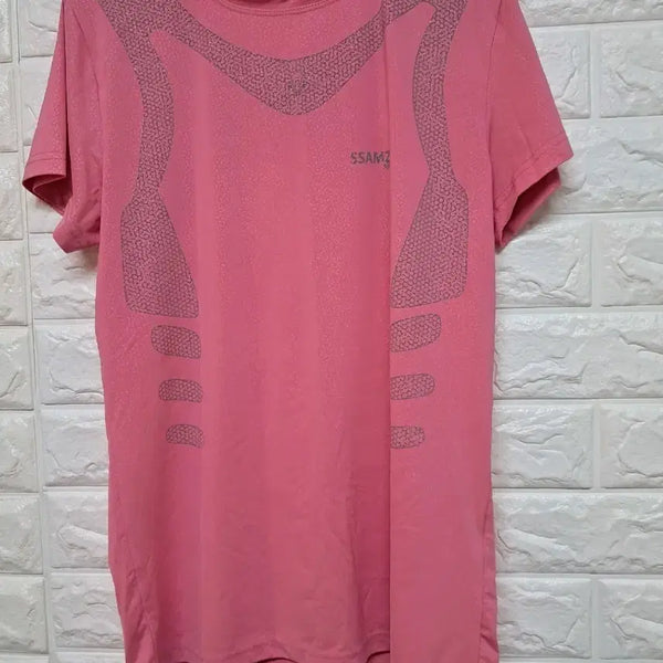[BUNJANG] SSAMZIE Sport Pink Performance Short-Sleeve T-Shirt / SSAMZIE 스포츠 95 핑크 기능성 반팔티