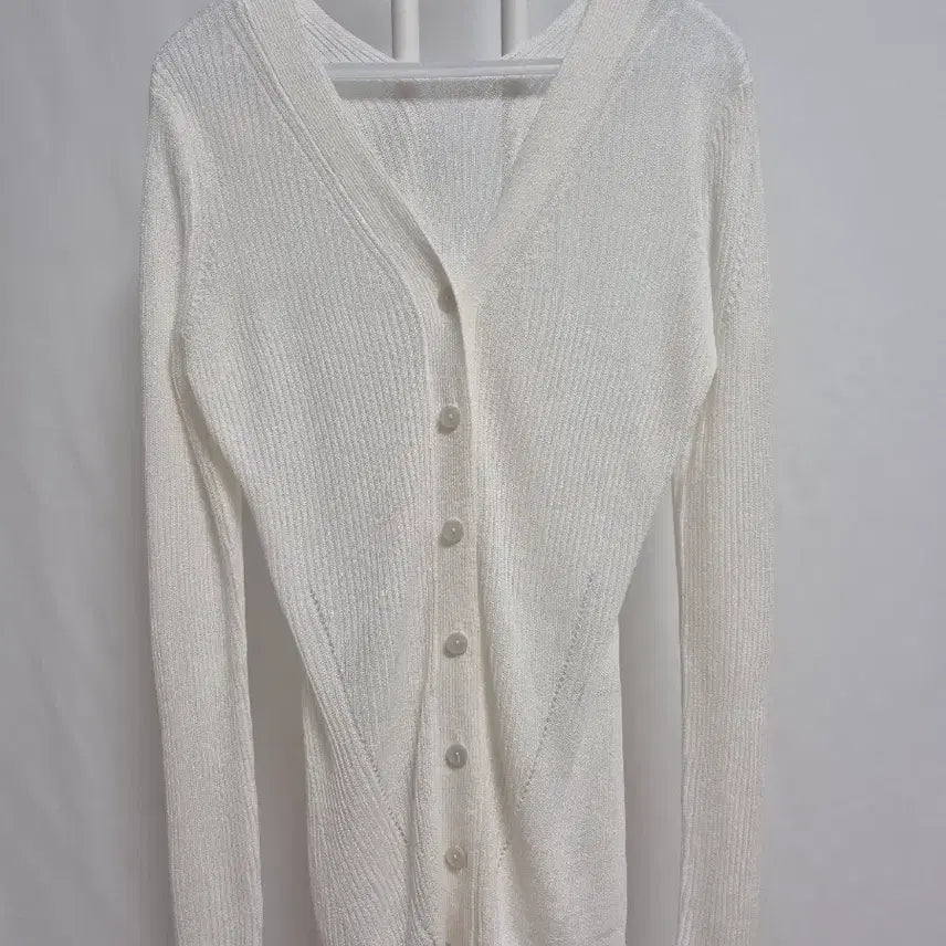 [BUNJANG] The Edge 24SS White V-Neck Summer Cardigan / 24SS 더엣지 흰색 브이넥 여름가디건