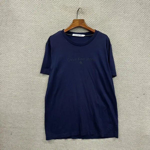 [BUNJANG] Calvin Klein T-shirt XL / 캘빈클라인 반팔티 XL D03356