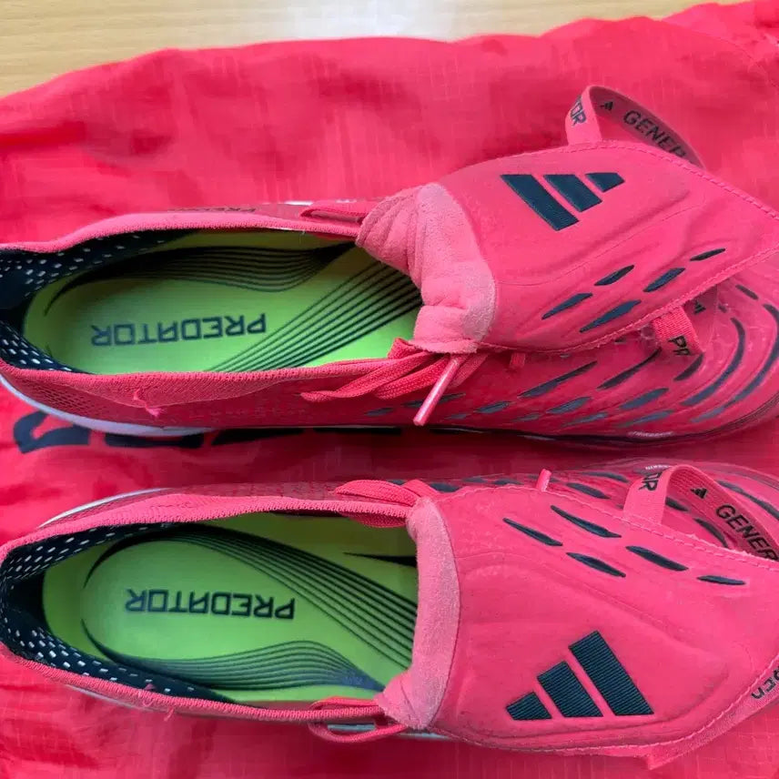 [BUNJANG] Adidas Predator Football Boots 285 / 아디다스 프레데터 축구화 285
