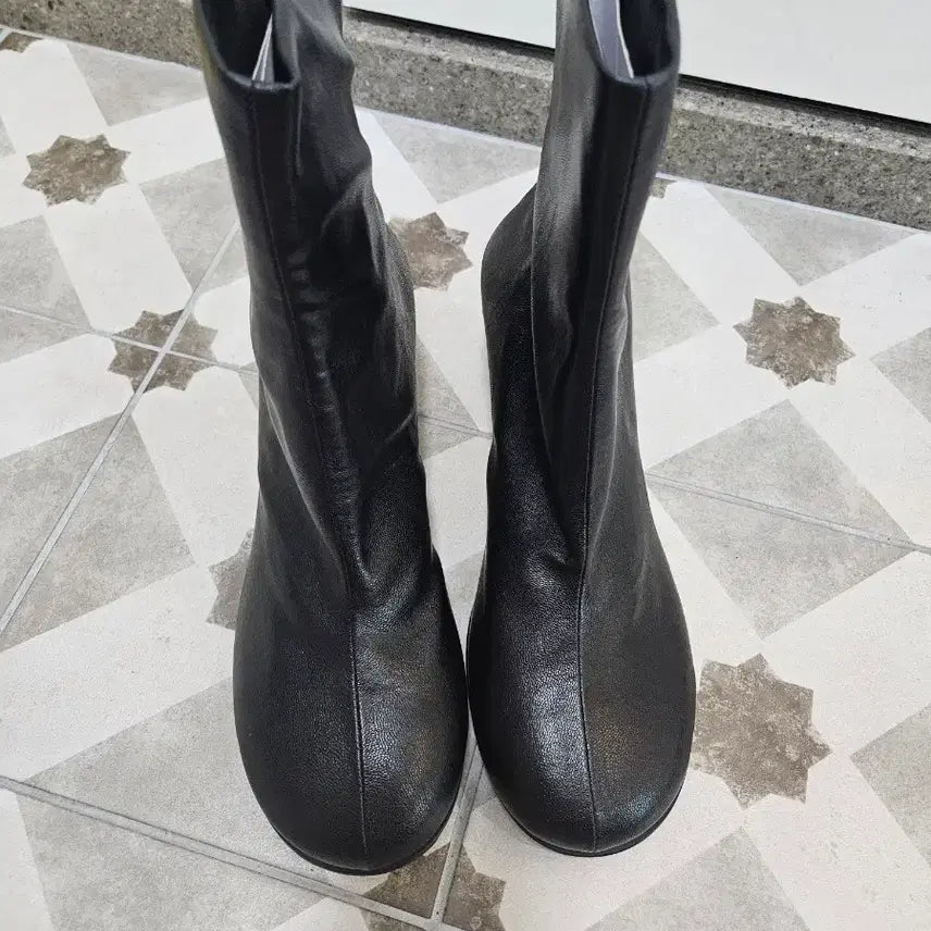 [BUNJANG] Time Black Leather Ankle Boots / 타임 블랙 가죽 앵클 부츠