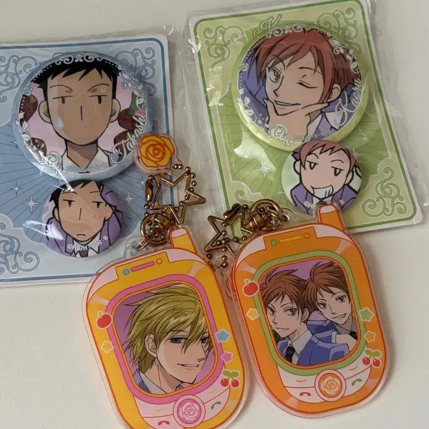 [BUNJANG] Ouran High School Host Club Set - Badges & Acrylic Keychains (Tamaki, Mori, Hitachiin Twins, Kaoru, Hikaru) / [오란고교] (일괄) 뱃지세트, 아크릴 키링 팝니다 (타마키,모리,히타치인 쌍둥이, 카오루, 히카루)
