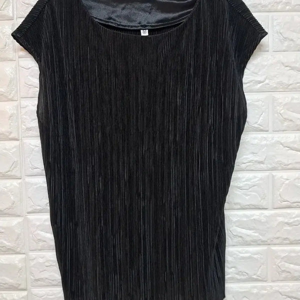 [BUNJANG] Black Pleated T-Shirt / 블랙 플리츠 티셔츠