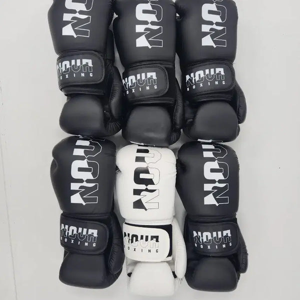 [BUNJANG] Nova Boxing Gloves 12oz Black/White / 노바 복싱 글러브 블랙/화이트 12온스