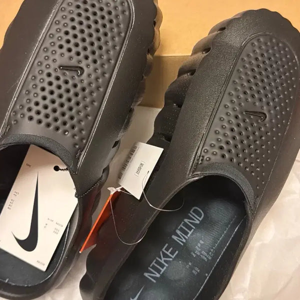 [BUNJANG] Nike Mind 001 All Black Anthracite Shoes / 나이키 마인드 001 올블랙 앤타러사이트 290