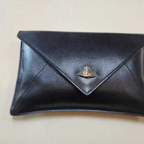 [BUNJANG] Vivienne Westwood Black Saffiano Leather Envelope Clutch / (상태우수)비비안웨스트우드 블랙 사피아노 가죽 앤벨롭 클러치
