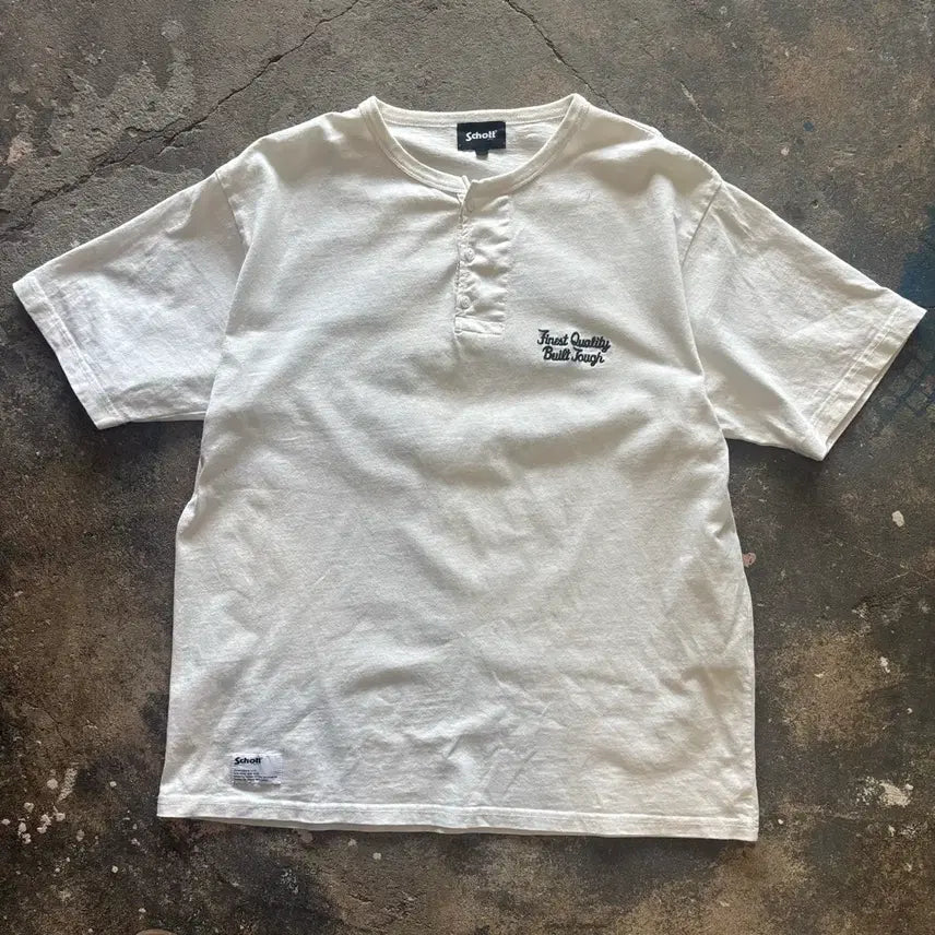 [BUNJANG] Schott N.Y.C. Embroidered Graphic Henley Neck Short Sleeve T-Shirt / 숏트 헨리넥 자수 티셔츠