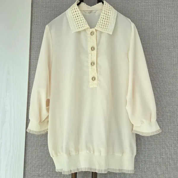 [BUNJANG] BCBG Volume Sleeve Blouse / BCBG  볼륨소매 블라우스