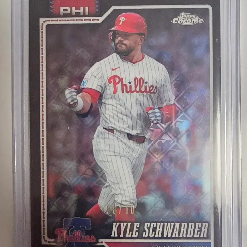 [BUNJANG] 2026 Topps Chrome Baseball Kyle Schwarber Logo Fractor Black (10 Limited Edition, #8) / 2026 탑스 크롬 베이스볼 카일 슈와버 (로고플렉터 블랙)