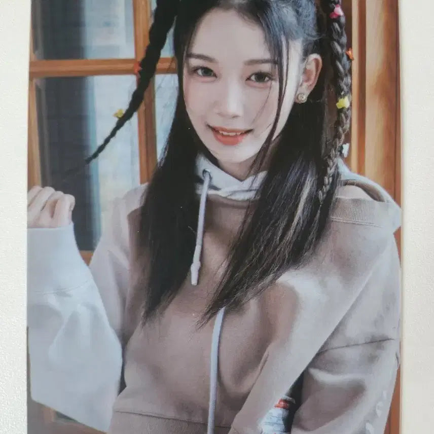 [BUNJANG] TripleS YooBin Rising Photocard / 트리플에스 유빈 라이징 공방 엽서 Rising