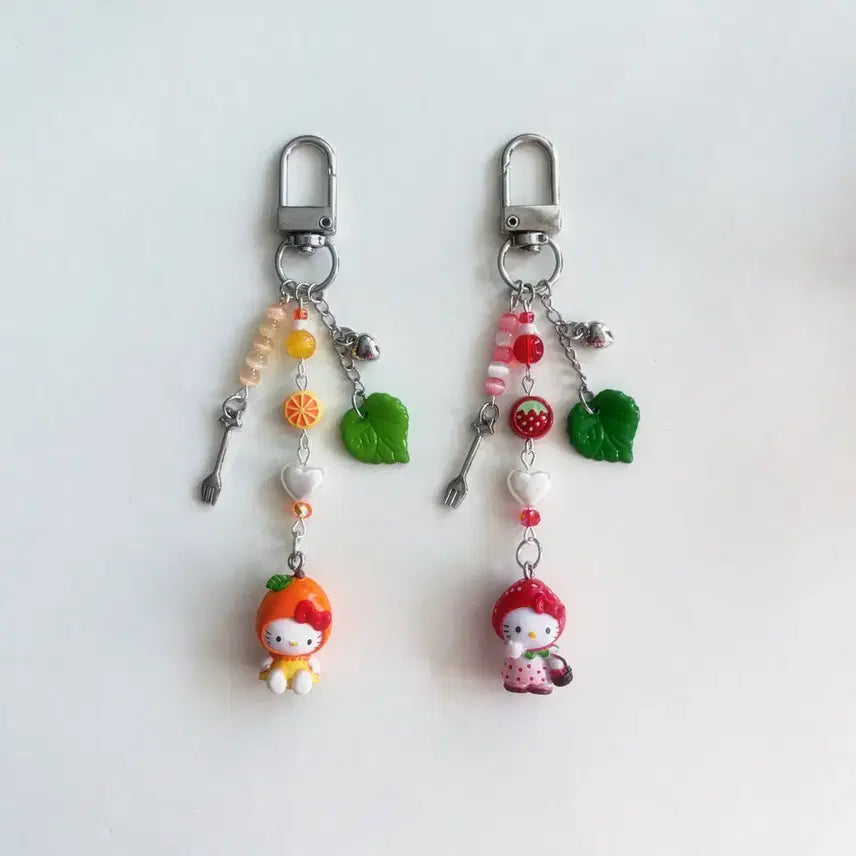 [BUNJANG] Handmade Hello Kitty Fruit Keychain (Orange/Strawberry) / 키티 과일 키링 오렌지/딸기