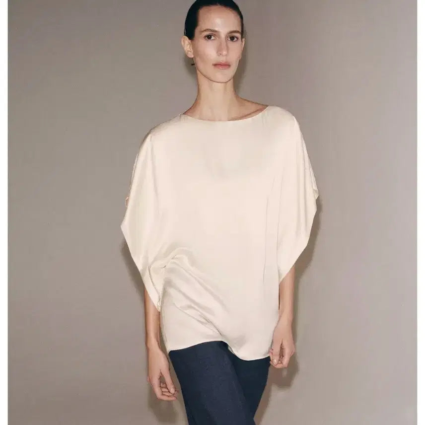[BUNJANG] Zara Satin Blouse - Size S (New) / 자라 새틴 블라우스 S(새상품)
