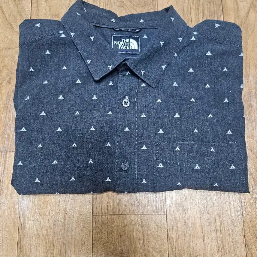 [BUNJANG] The North Face Short Sleeve Shirt / 노스페이스 반팔 셔츠