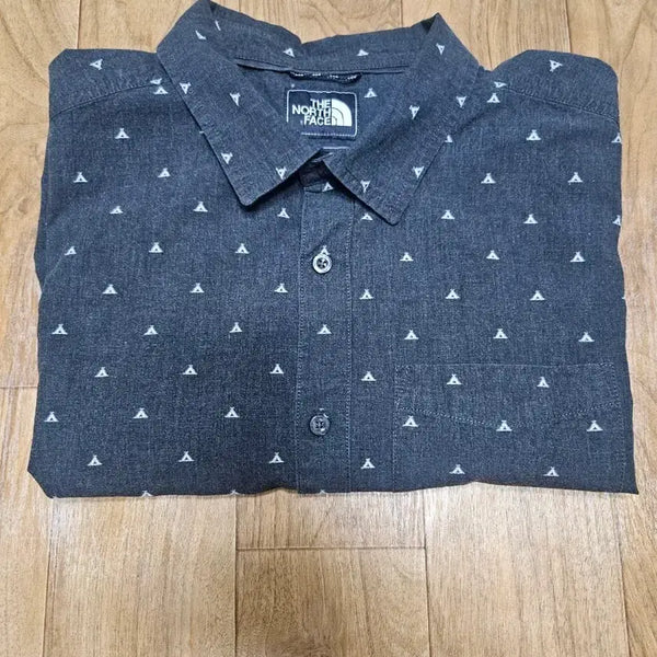 [BUNJANG] The North Face Short Sleeve Shirt / 노스페이스 반팔 셔츠