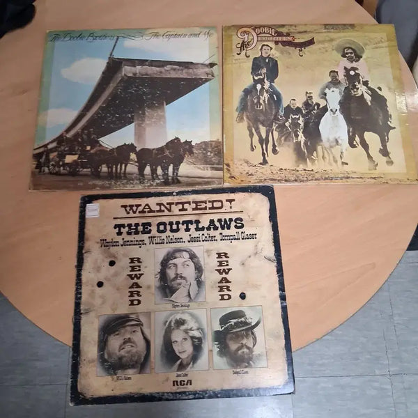 [BUNJANG] Doobie Brothers & The Outlaws Vintage LP Bundle / 빈티지 두비브라더스 등 LP 3장 일괄 할인