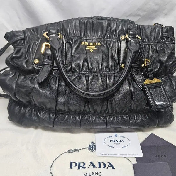 [BUNJANG] Authentic Prada Nappa Gauffre Black Shoulder Bag / 정품 프라다 나파 고프레 블랙