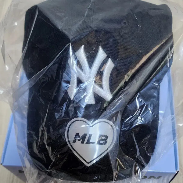 [BUNJANG] MLB Karina Unstructured Black Ball Cap / MLB 카리나 볼캡 언스트럭쳐 블랙