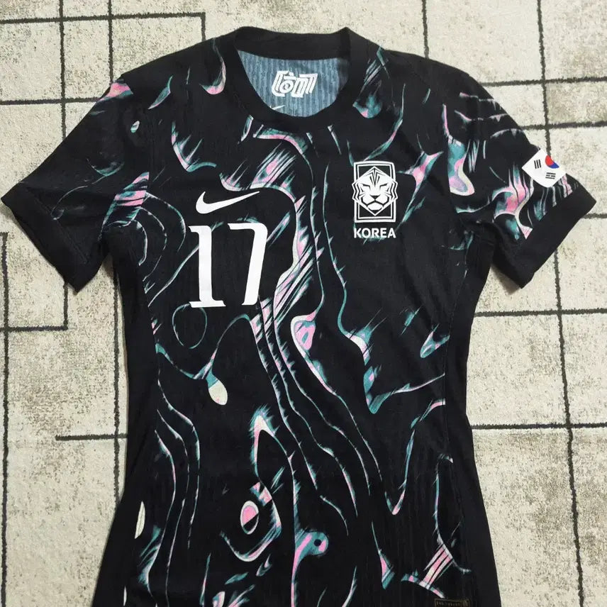 [BUNJANG] 2024-2026 National Team Away Jersey - Eom Won-sang #17 - Size S / 24-26시즌 국가대표 국대 어웨이 유니폼 엄원상 17번 유니폼 사이즈 S