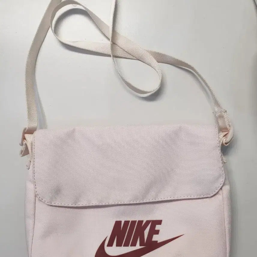 [BUNJANG] Nike Crossbody Bag / 나이키크로스백