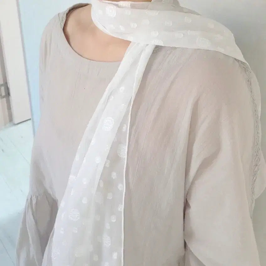 [BUNJANG] Moyoil Raindrop Scarf / 모요일 빗방울 스카프