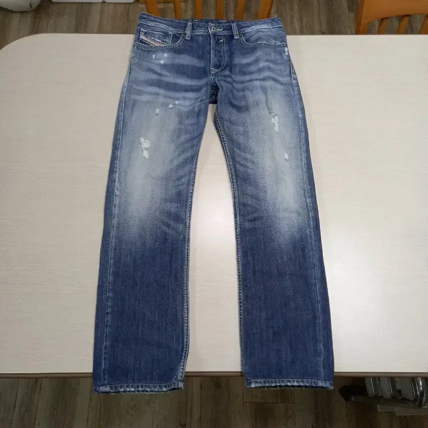 [BUNJANG] DIESEL Waykee 1978 Edition Straight Leg Jeans (Size W29 L32) / 29-30 DIESEL Waykee 1978Edit 일자진 29-593