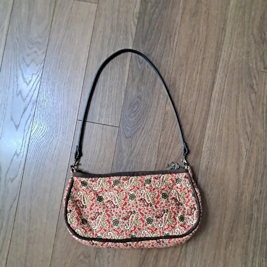 [BUNJANG] Quilted Paisley Tote Bag / 퀼트 페이즐리 가방