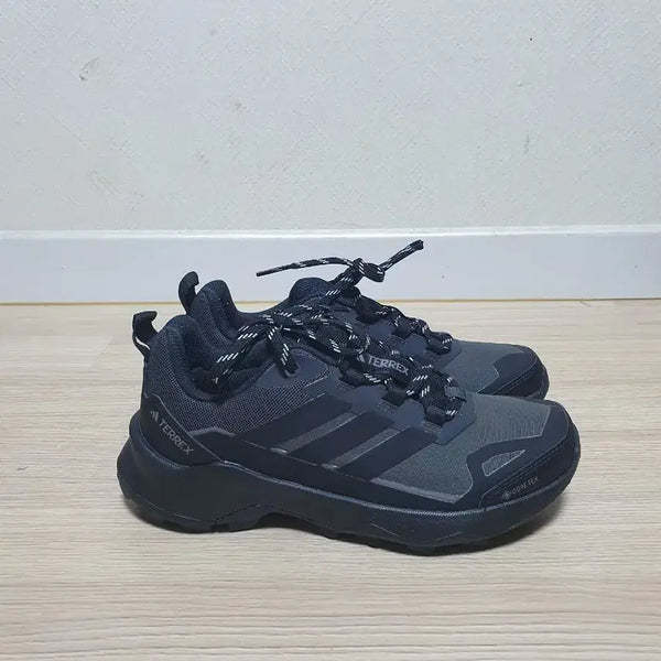 [BUNJANG] Adidas Terrex Gore-Tex Trekking Shoes Size 235 / 아디다스 테렉스 고어텍스 트레킹화 235