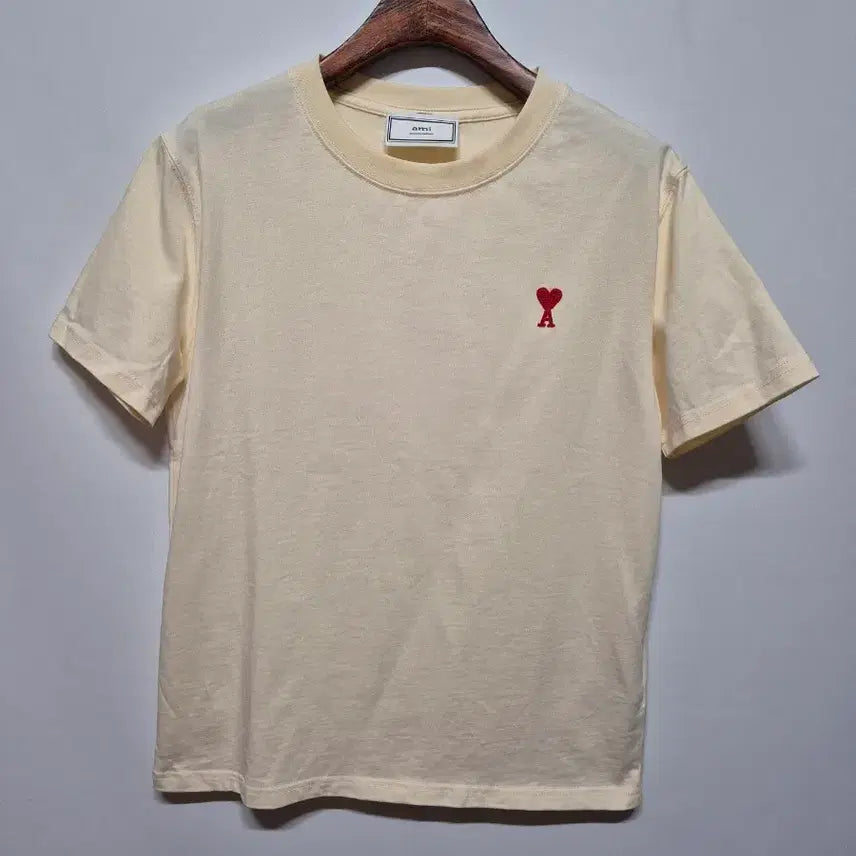 [BUNJANG] AMI Heart Logo Short Sleeve T-Shirt Ivory S / 아미 하트 로고 반팔티 아이보리 S