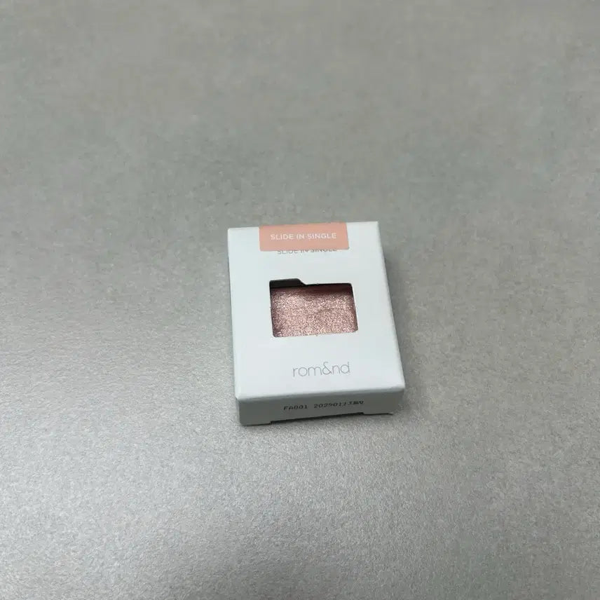 [BUNJANG] Rom&nd Slide In Single Shadow S07 Porcelain / (새상품) 롬앤 슬라이드 인 싱글 섀도우 S07 포슬린