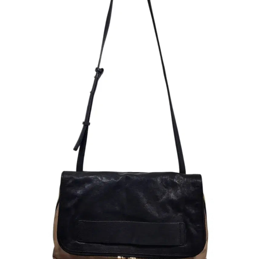 [BUNJANG] KUHO Leather Crossbody Bag / 구호 크로스백 (택포)
