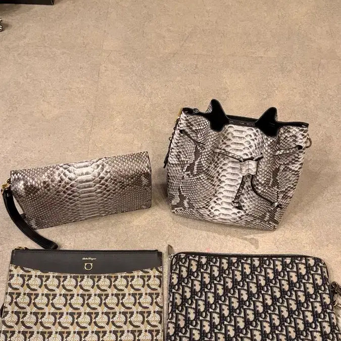 [BUNJANG] Salvatore Ferragamo & Dior Python Leather Clutch Bag Set / 클러치 가방일괄판매 페라가모 뱀피