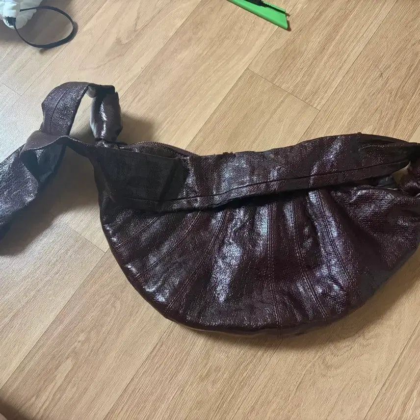 [BUNJANG] Lemaire Croissant Bag Coated Linen / (S,하자o)르메르 코티드린넨 크루아상 범백