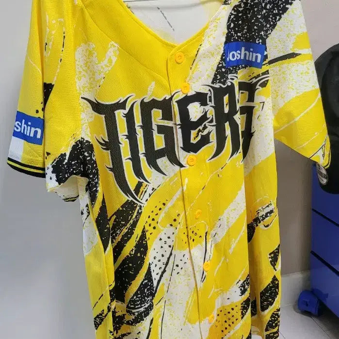 [BUNJANG] Hanshin Tigers 2026 Ultra Tiger Summer Event Jersey / 한신 타이거스 2026 울토라노나츠 배포 유니폼