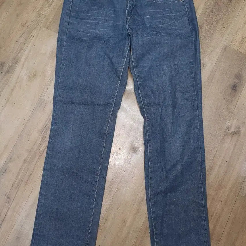 [BUNJANG] Levi's Vintage Straight 562 Denim Pants W27 (Fits 30") / [실측30] 리바이스 빈티지 스트레이트 562 데님 팬츠 (총장 95)