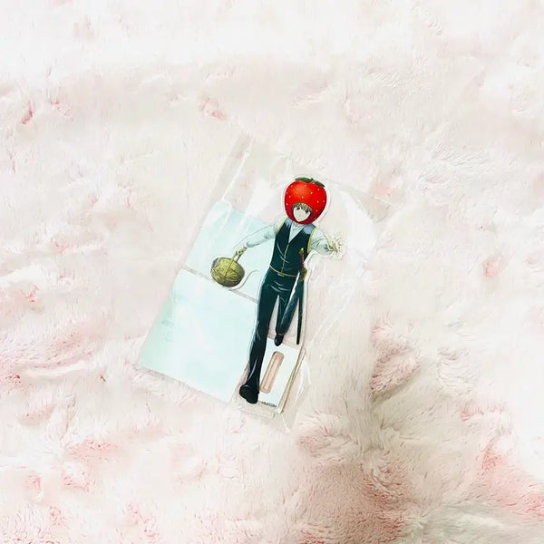 [BUNJANG] Gintama Gintoki Strawberry Acrylic Standee (Sealed) / 오늘까지 판매)은혼 쿠지비키도 딸기 쿠지 A상 소고 딸기 아크릴 미개봉 판매