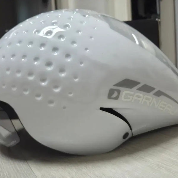 [BUNJANG] Garneau P-09 Aero TT Helmet (L Size) / 가르노 P-09 에어로 TT 헬멧 철인 (L사이즈)