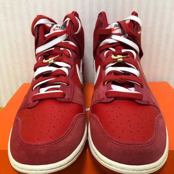 [BUNJANG] Nike Dunk High SE First Use University Red (285) / [285] 나이키 덩크 하이 SE 퍼스트 유즈 유니버시티 레드