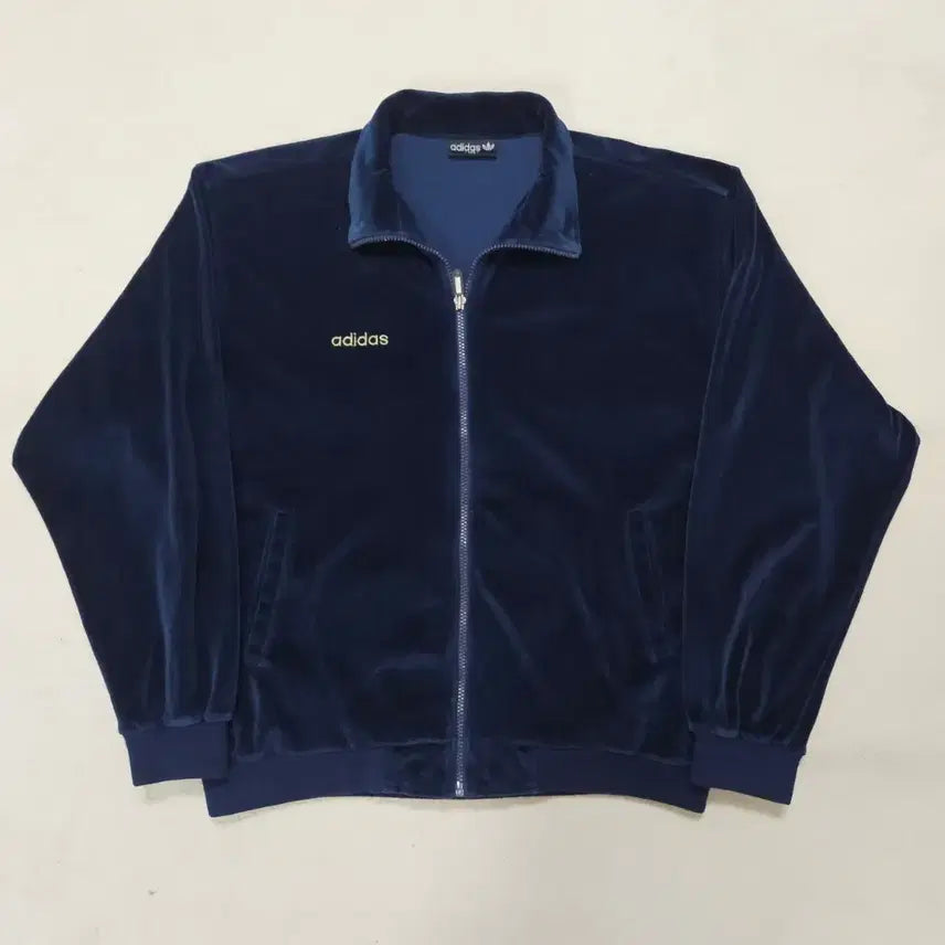 [BUNJANG] Adidas Old School Velvet Track Jacket / 아디다스 올드스쿨 벨벳 져지 급처