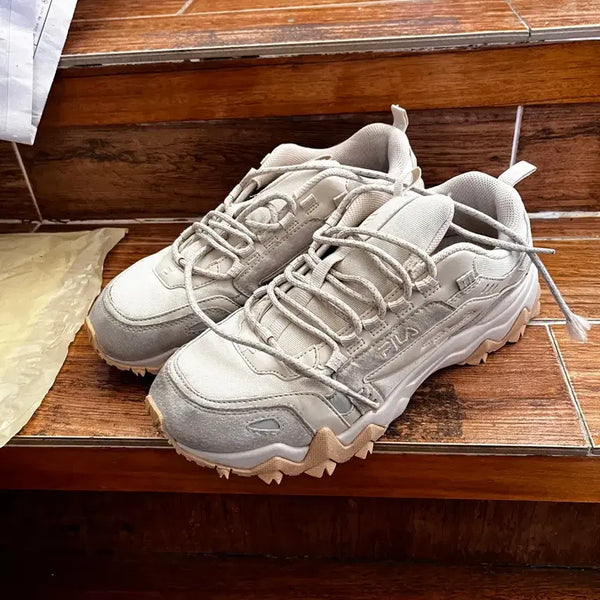 [BUNJANG] Fila Oakmont TR Sneakers Beige Size 270 / 휠라 오크먼트 TR 운동화 베이지 270