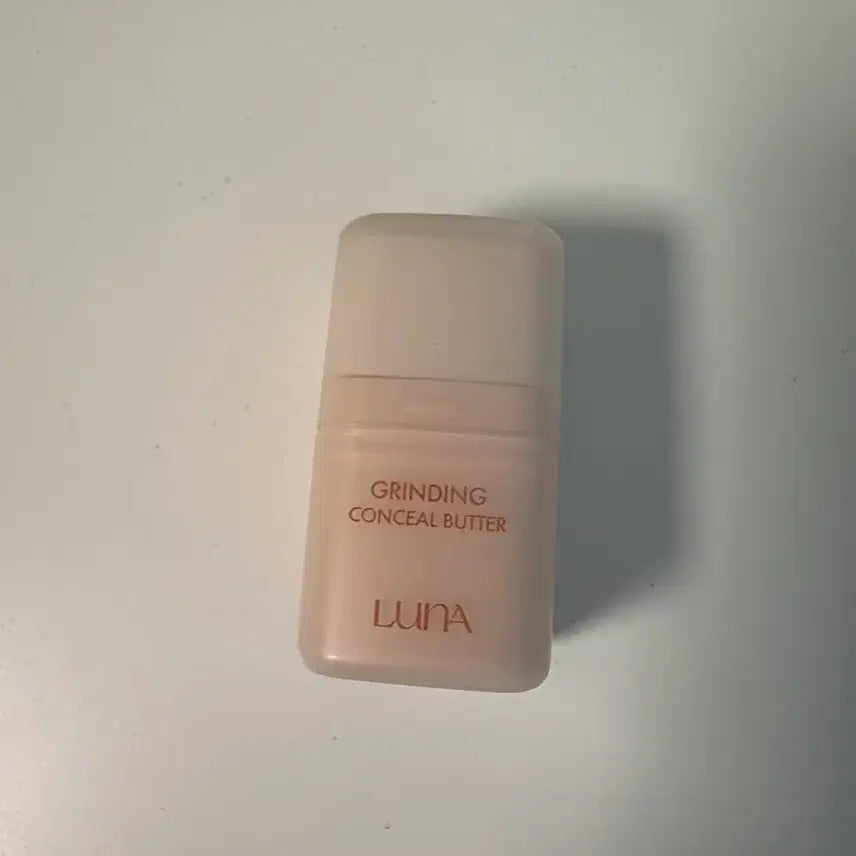 [BUNJANG] LUNA Grinding Concealer 02 Ivory / 루나 그라인딩 컨실버터 02 아이보리
