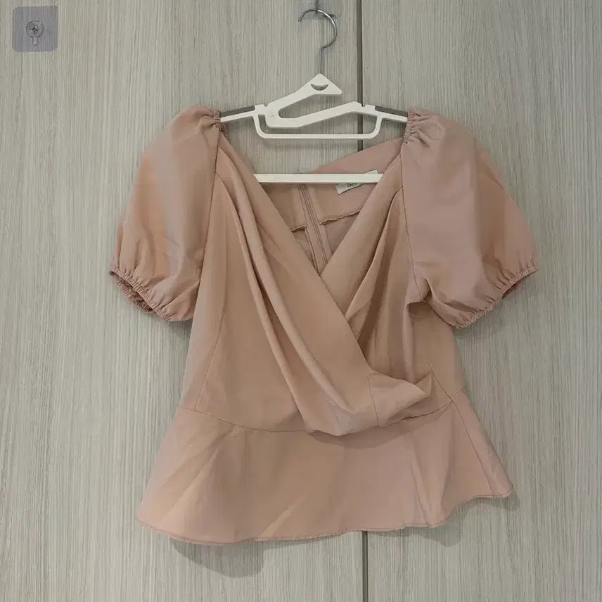 [BUNJANG] SALT.B Lovely Puff Sleeve Blouse / SALT.B 러블리 퍼프소매 블라우스