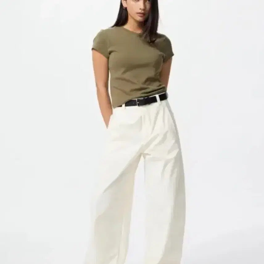 [BUNJANG] Uniqlo Jersey Barrel Leg Pants Ivory / 유니클로 저지 배럴 레그 팬츠 아이보리